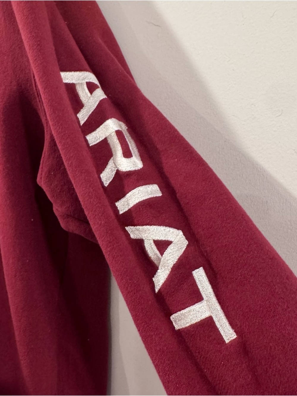 Ariat Women’s Burgundy Hoodie with Logo Sleeve XL - Picture 3 of 8